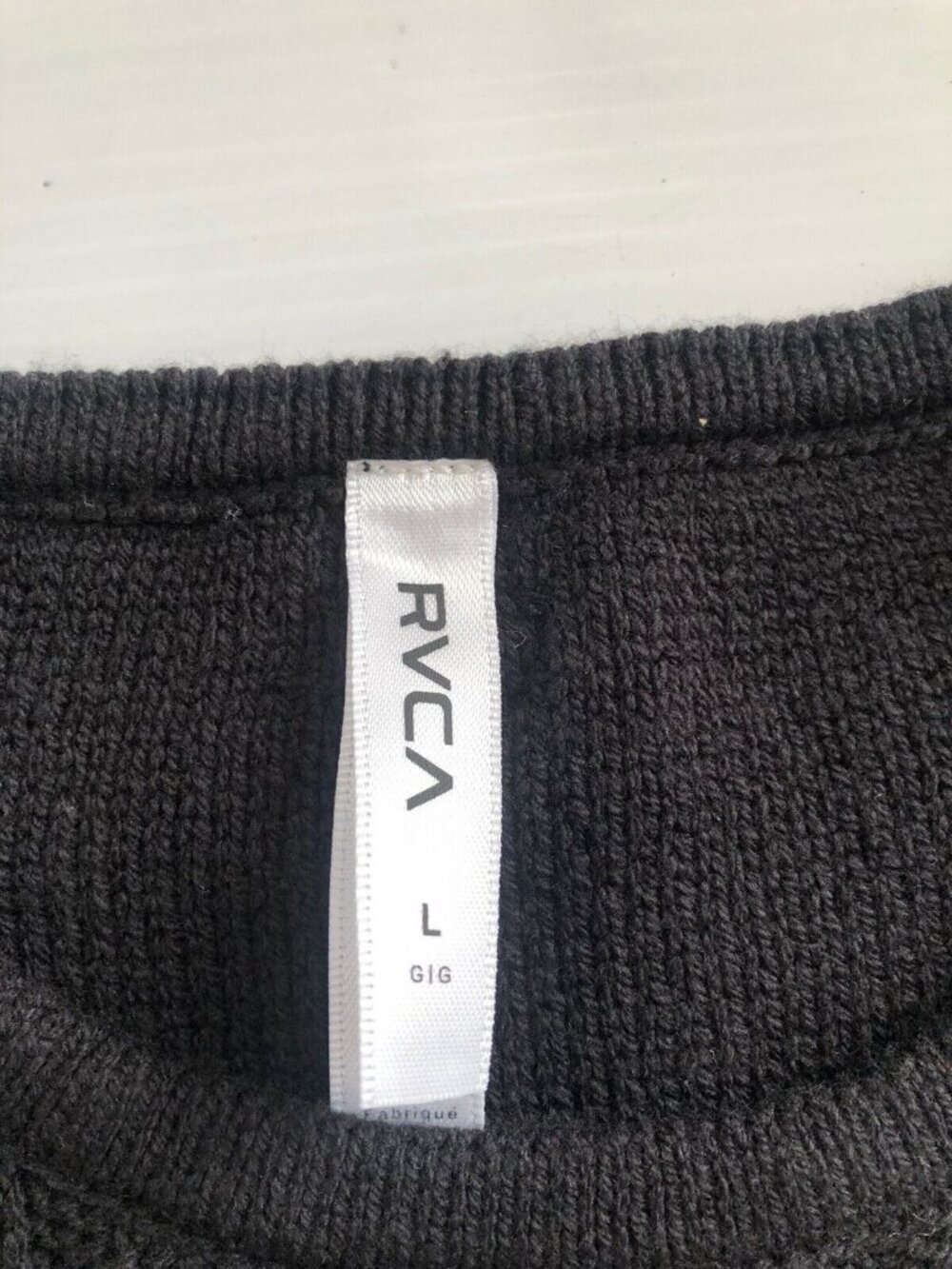 RVCA Number One Cable Knit Crop Sweater Sleeveless Size S M L - Picture 3 of 9